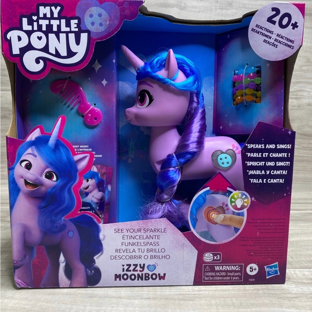 My Little Pony Izzy Moonbow Purple Hasbro Action Figure Set Talks Sings